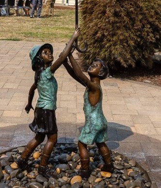 Bronze Fountain in Tillamook, Oregon 