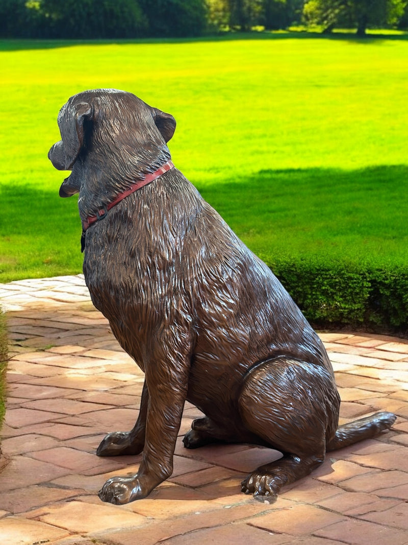 Dub Labrador Dog Statue