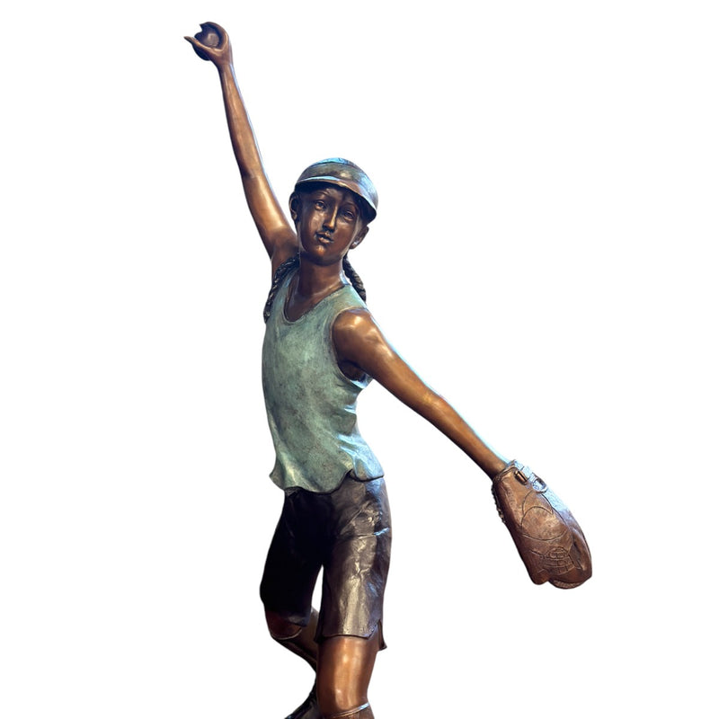 Fast Pitch Softball Statue