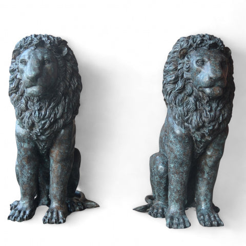 Classical Pair of Sitting Lions