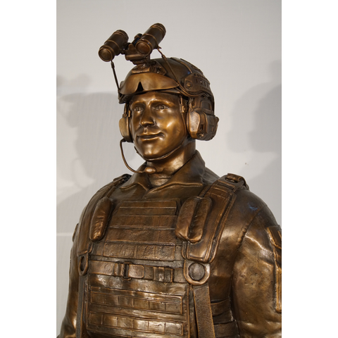 Custom Bronze Soldier Statue of a Military Freefall Jumper