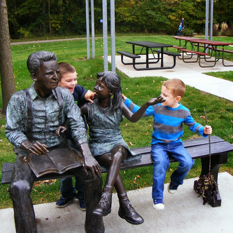 Talking Times Reading Bench