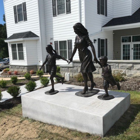 Family Statue of Mom & Kids