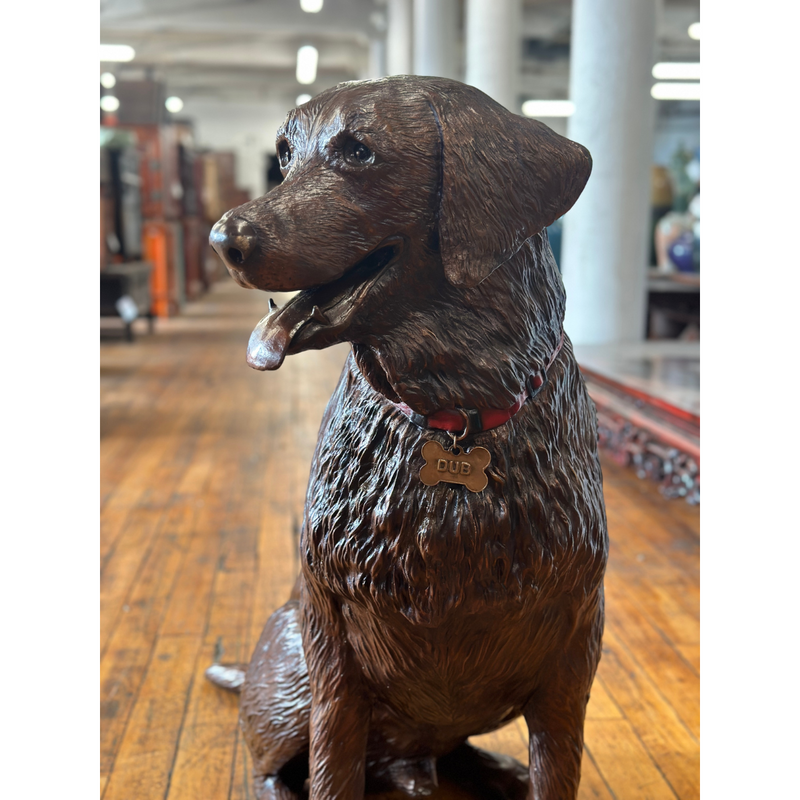 Dub Labrador Dog Statue