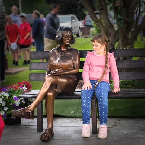 Custom Bronze Statue of Cathy Lee on Park Bench