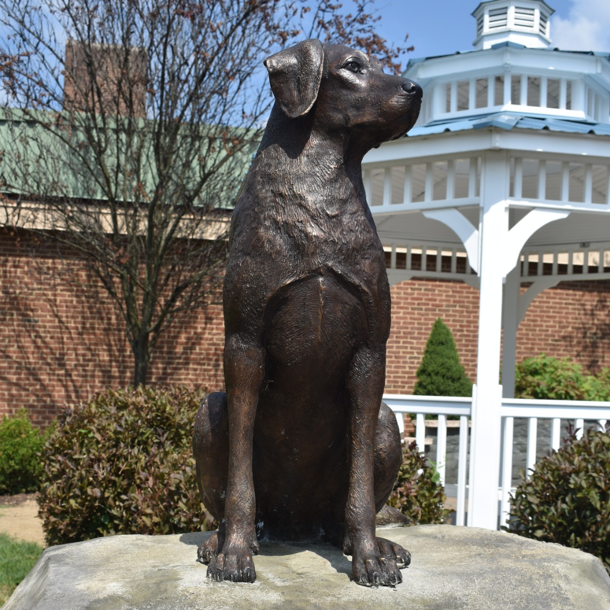 Bronze Dog Statue of Labrador Retriever | Randolph Rose Collection