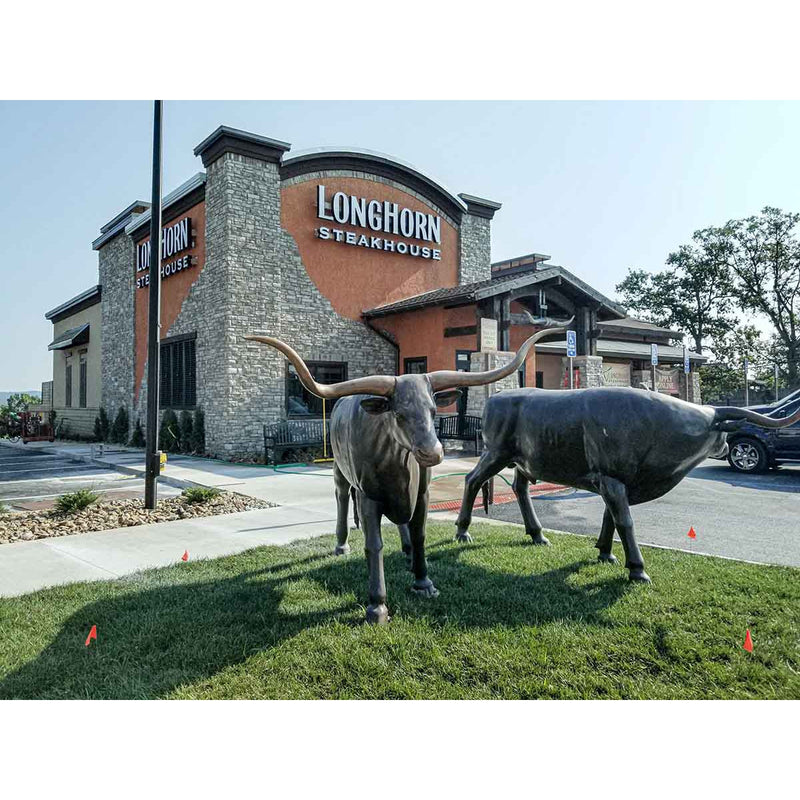 Texas Longhorn Statue Looking Straight-Custom Bronze Statues & Fountains for Sale-Randolph Rose Collection