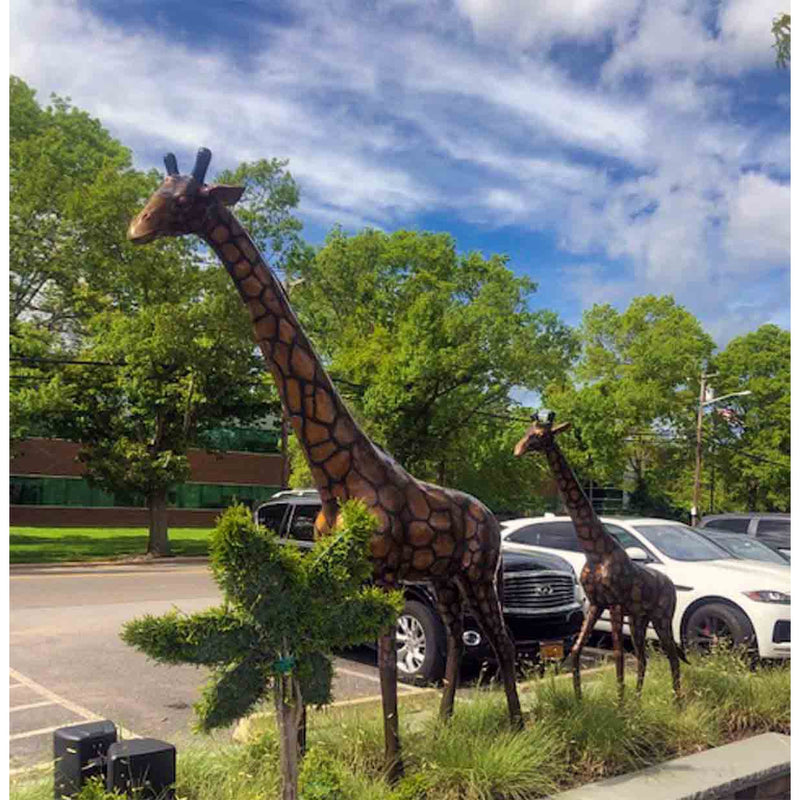 Family of Giraffes-Custom Bronze Statues & Fountains for Sale-Randolph Rose Collection