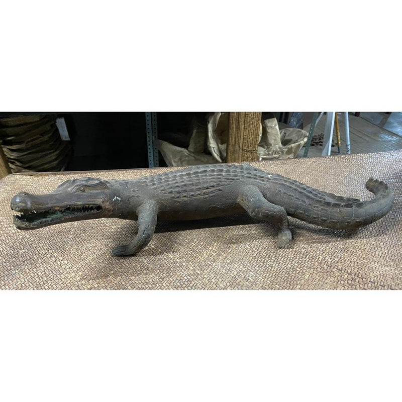 Baby Bronze Alligator Statue | Randolph Rose Collection