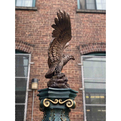 Eagle on Large Pedestal