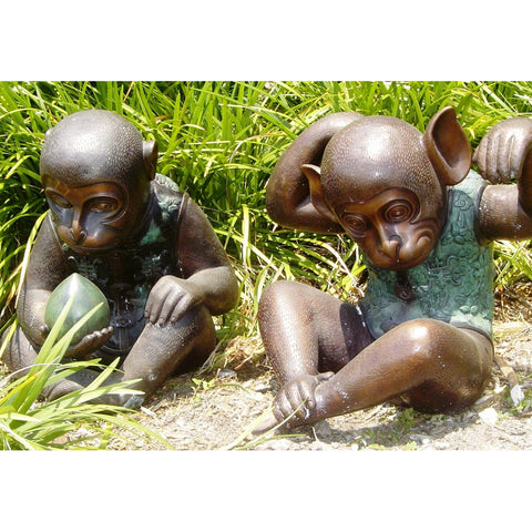 Bronze Monkey Garden Statue