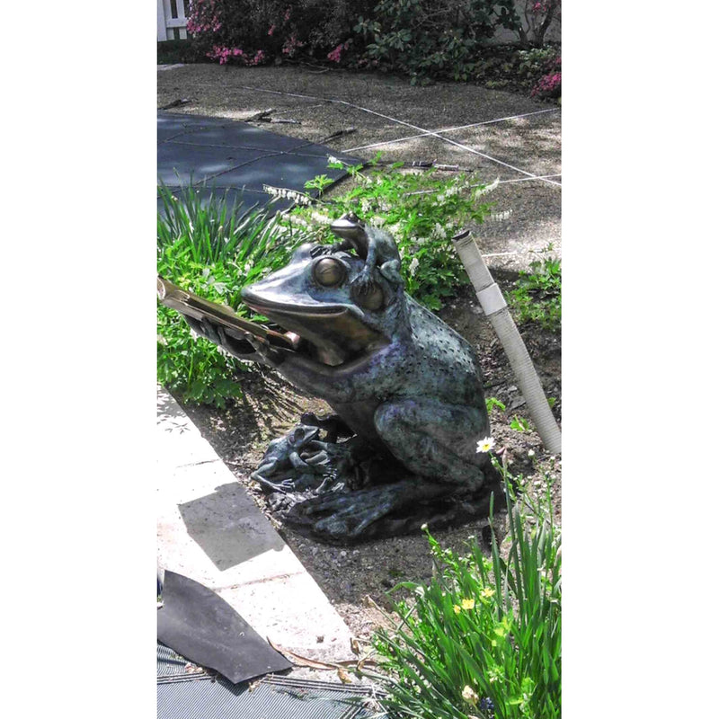 Prince Charming Frog Garden Statue - Onefold Ltd