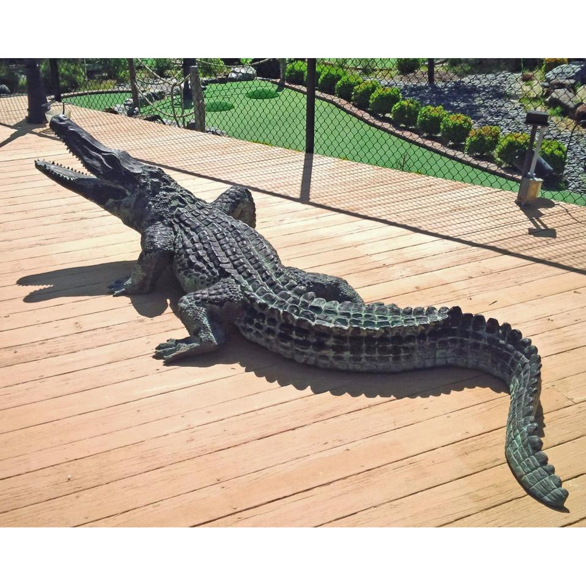 ロッド ALLIGATOR STANDING LIMITED 150-170 Life-size Bronze Alligator Statue | Randolph Rose Collection
