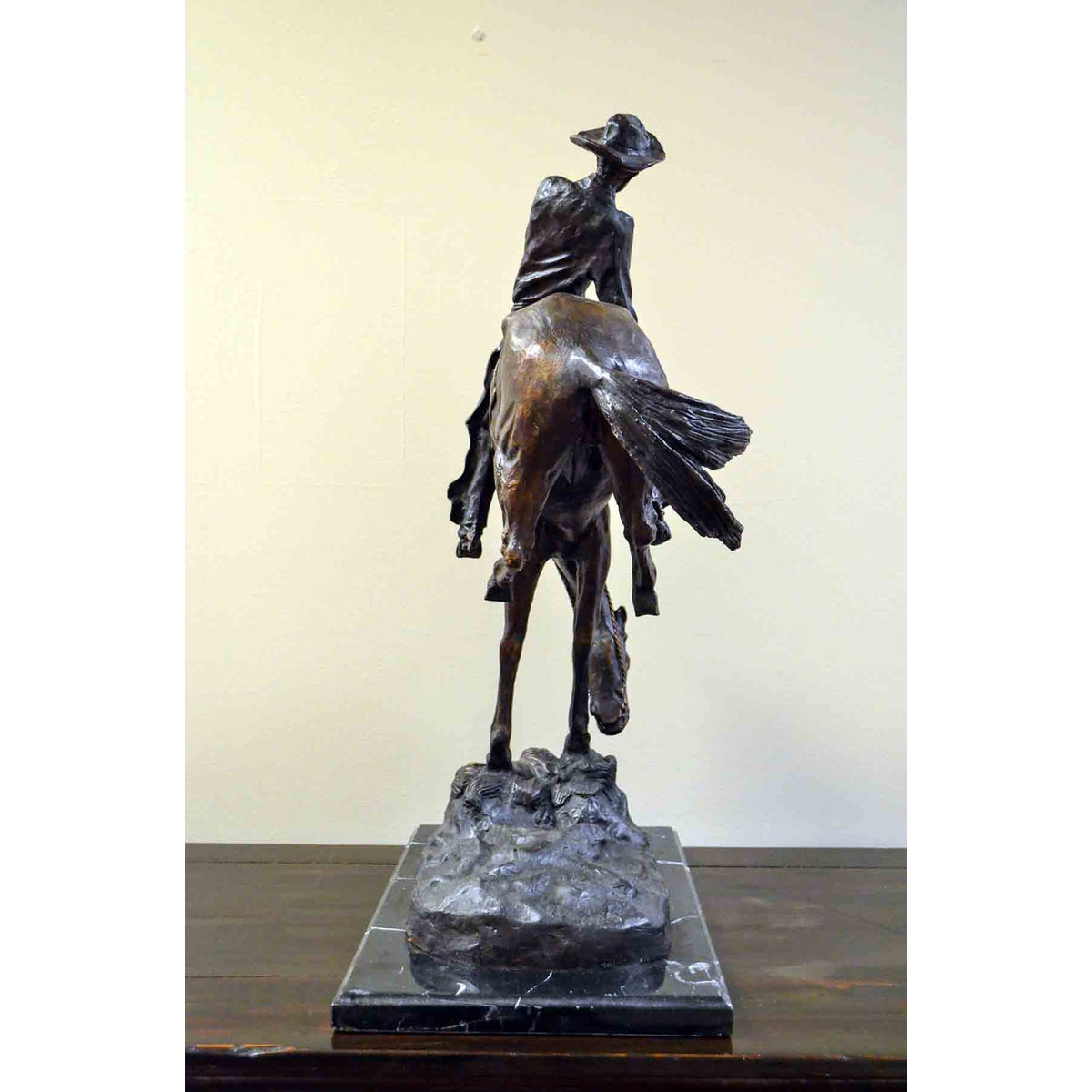 Outlaw Frederic Remington Cowboy Statue | Randolph Rose Collection